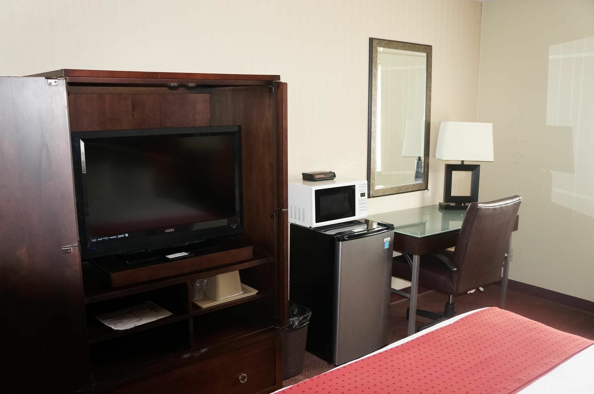 Super 8 By Wyndham Fort Scott المظهر الخارجي الصورة